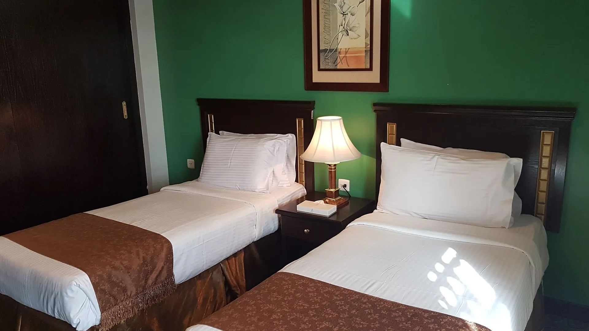 Hotel Taiba Suites Madinah Medyna