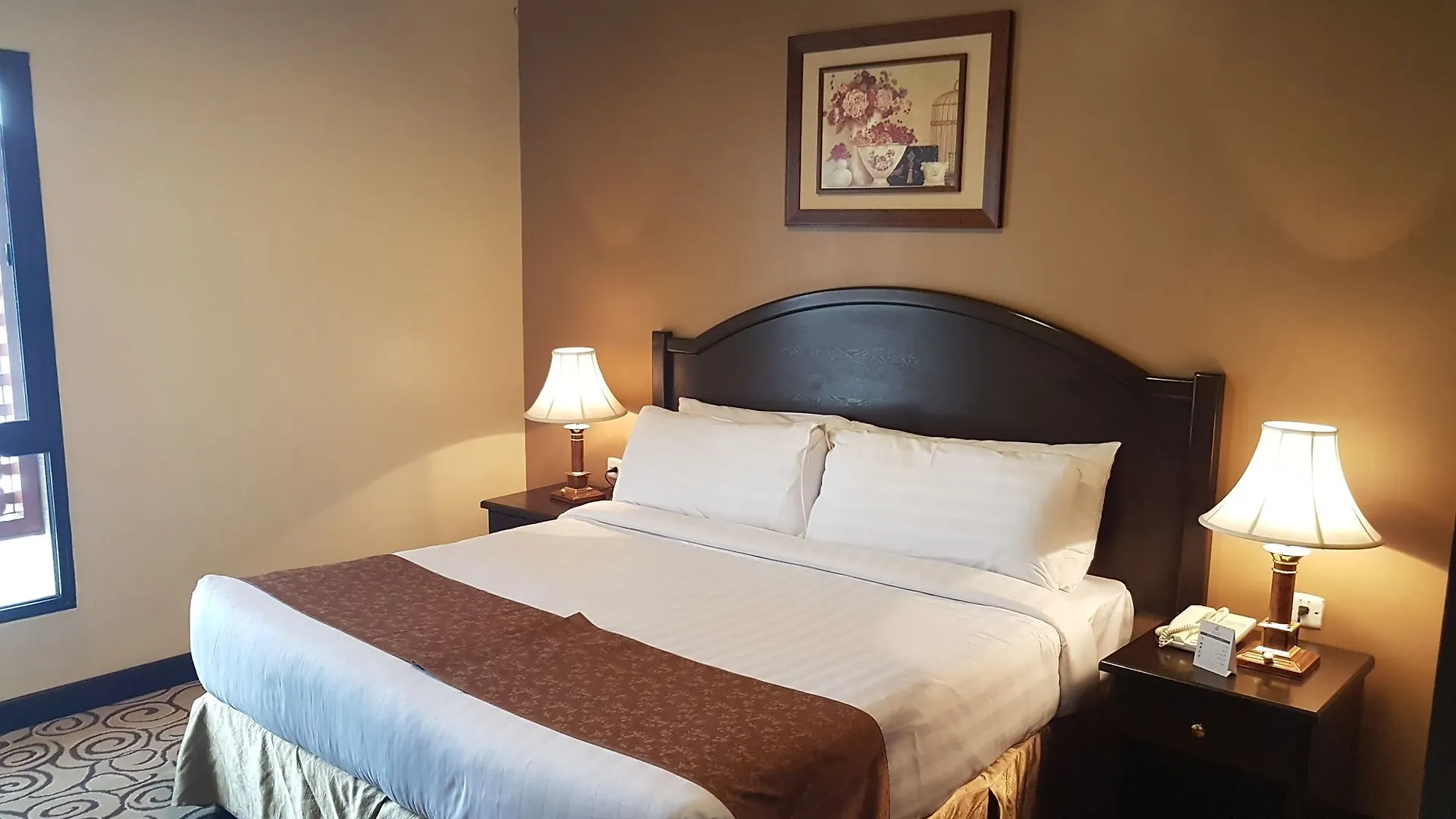 Taiba Suites Madinah Hotel