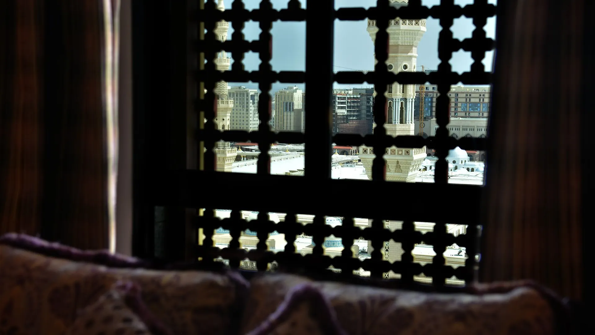 Taiba Suites Madinah Medyna 5*,