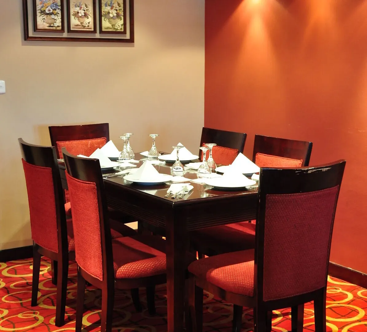 Отель Taiba Suites Madinah Медина